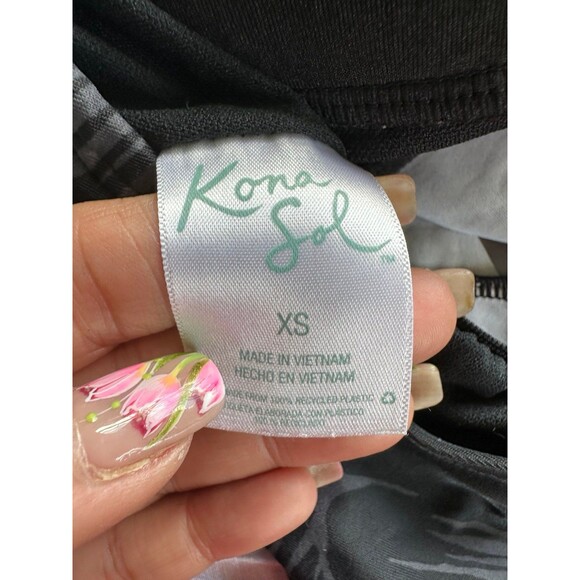 Kona Sol Tropical Palms Black Gray Halter Racerback Tankini Swim Top XS - Picture 5 of 6